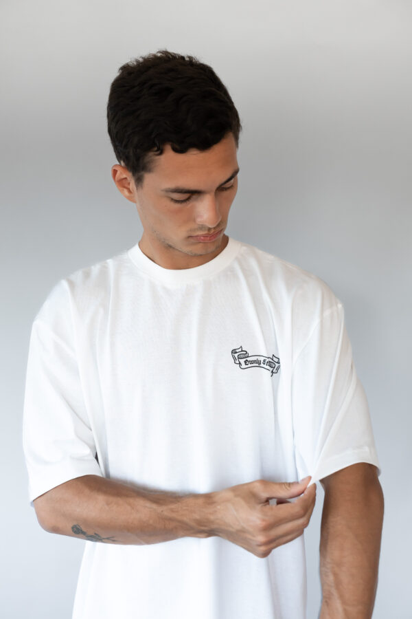 El Escudo Tee - Image 2